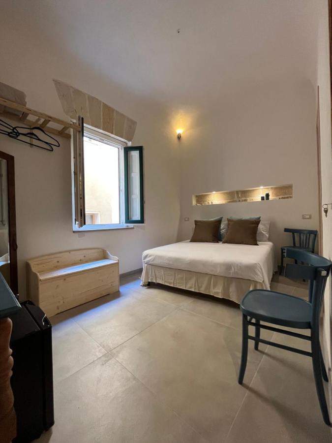 I Mori - Rooms & Apartment Trapani Exterior photo